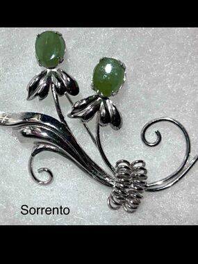 MCM Sorrento 925 Sterling Silver Jade Brooch / Pendant